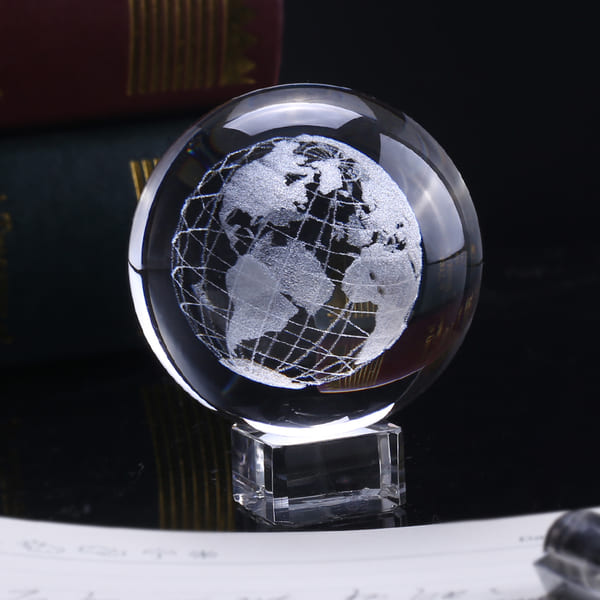 Boule de Cristal Globe Terrestre
