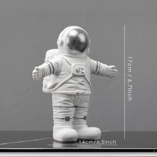 figurine astronaute jouet argent