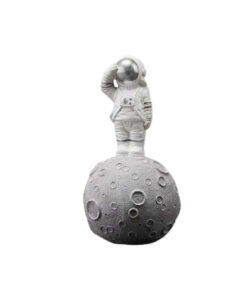 figurine petit astronaute lune