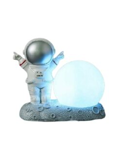 lampe-figurine-petit-astronaute