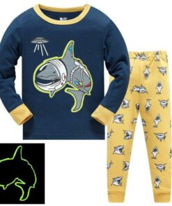 pyjama-requin-astronaute