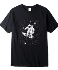 t shirt astronaute skateboard
