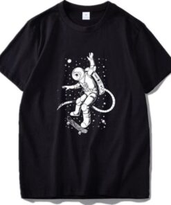 tee shirt astronaute decede